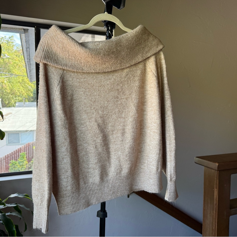 Scoop Neck Sweater